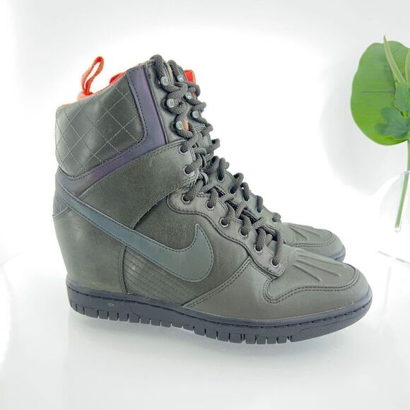 Nike Dunk Sky Hi Hidden Wedge Sneaker boot 2.0 Women Size 9 Green Water Repel - Picture 4 of 16